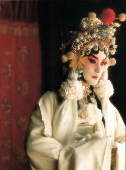 《霸王別姬》經(jīng)典臺詞英譯