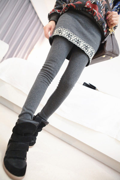 女孩愛穿的“上衣裙”英語怎么說?