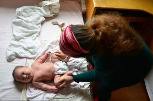 “月嫂”英文怎么說?