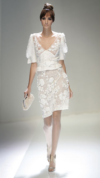 Models present creations of Valention Spring-Summer 2007 collection