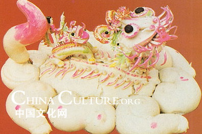 The edible artistic works: dough sculptures