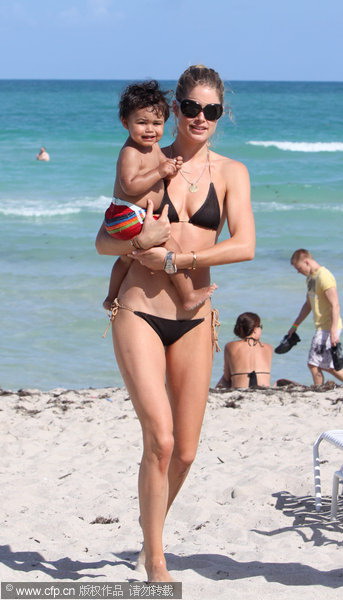 Star Tracks in March: Justin Biber