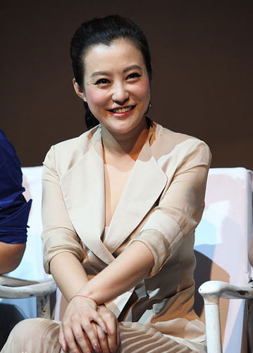 'Rhinoceros in Love' to Stage 1000th Performance