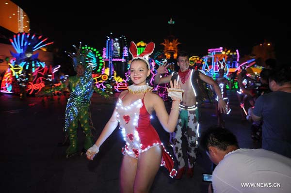 Float show kicks off during animation festival