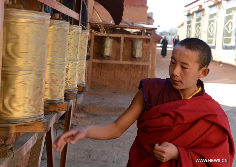 Life of young monks in Tibet