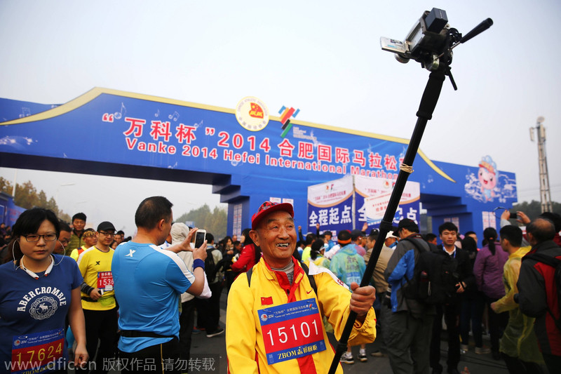 Top 10 must-see selfies of 2014