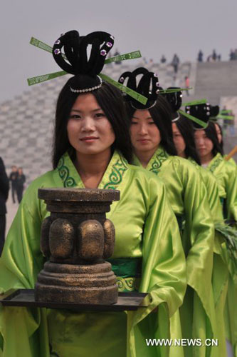 Emperor Yan, Yellow Emperor Worshipped