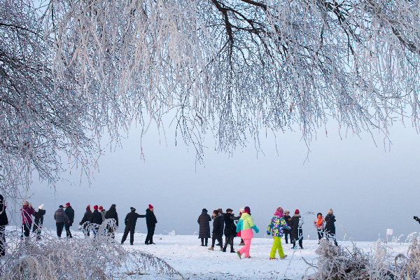 Rime Island in Jilin welcomes prime visiting season