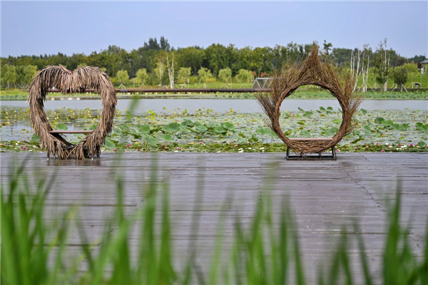 Jilin's Hailong Lake Park becomes major tourist attraction