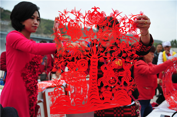 1478832171122091192.jpg Culture and Arts