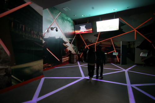 Visitors at Daming Palace Pavilion