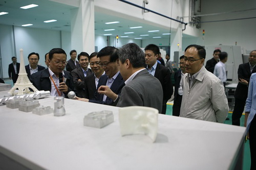 Li Wei conducts survey in Tianjin