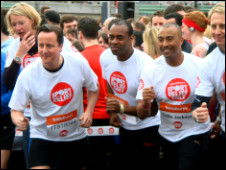 與卡梅隆第一次親密接觸