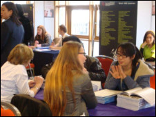 大學(xué)新章程保障最低課時(shí)