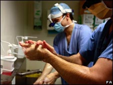 醫學生“減免部分學費債務”