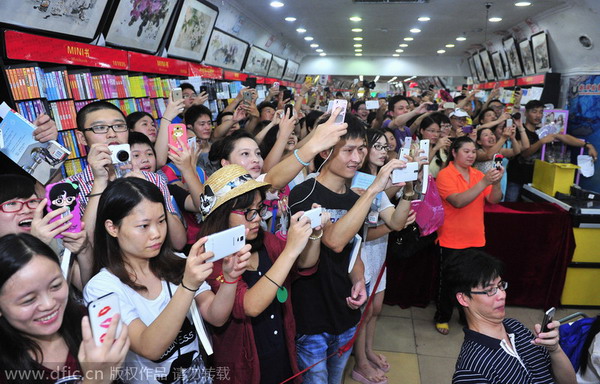 'Super Dad' touches down in Beijing