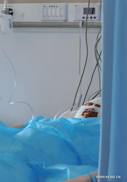 Victims of Xiamen bus fire receive treatment at hospital