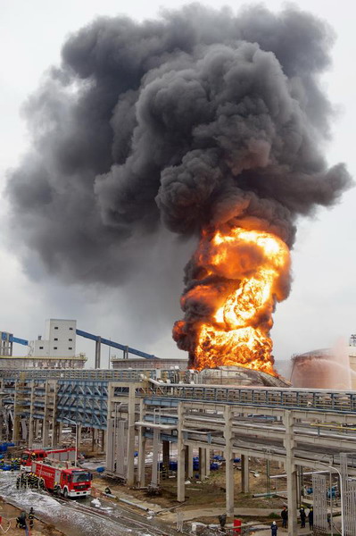 China's chemical plant fire resurfaces