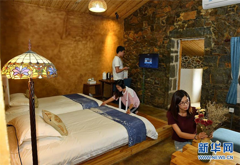 Taiwan youth start up business in a fishing village