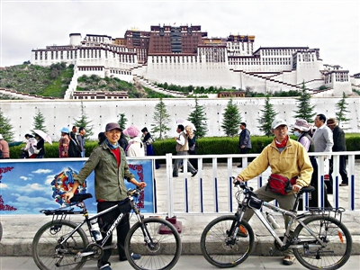 Pingtan riders cycle 2,166 km on Tibetan Plateau