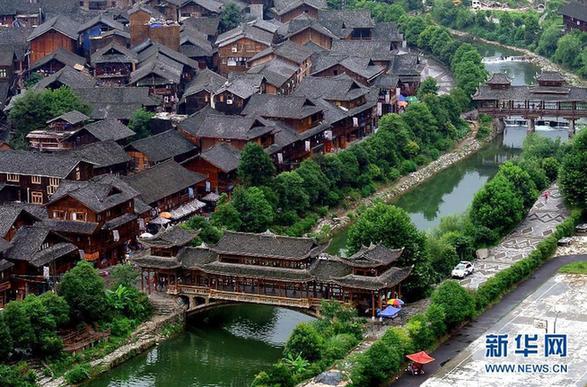 千戶苗寨 多姿風(fēng)情