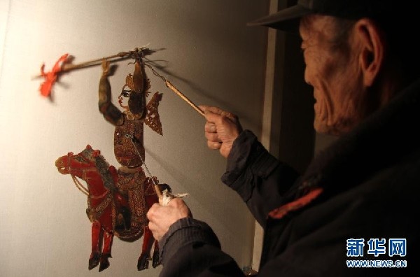 The rising of traditional shadow play