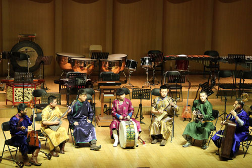 Concerts present world intangible cultural heritages to audience