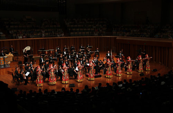 Matouqin music plays on