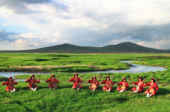 Matouqin music plays on