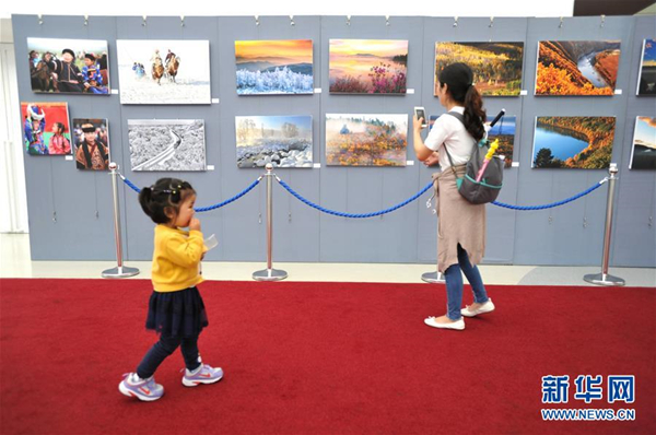 'Bringing you into colorful Hulunbuir' kicks off in Beijing