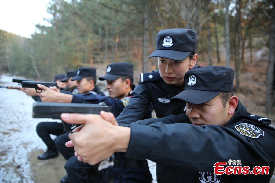 Post-90s female SWAT instructor in Hohhot