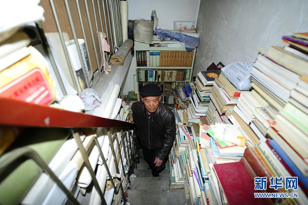 Hohhot antique bookshop offers 100,000 titles