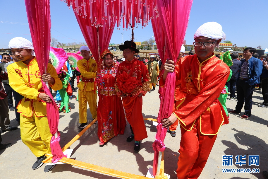 Folk festival brings tourists to Old Bull Bay