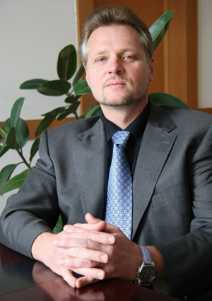 Auto part JV aims higher in China