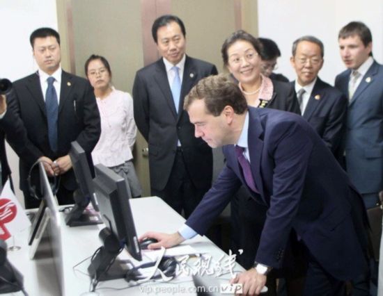 Russian president arrives in Dalian