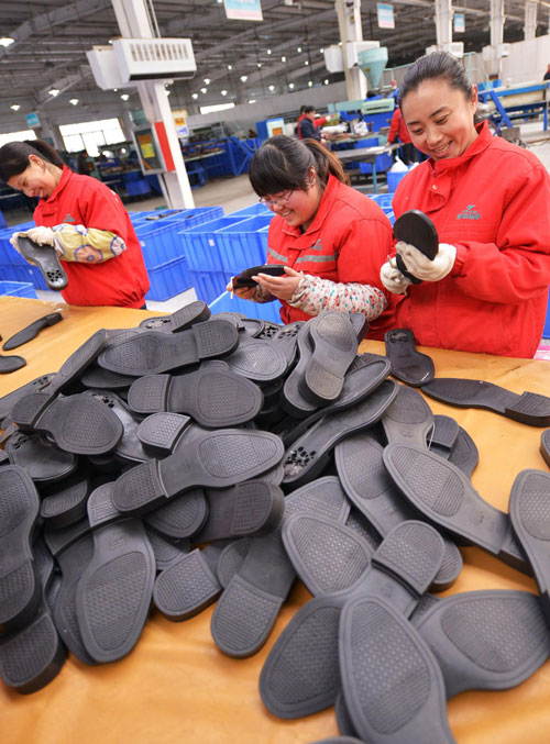 Enterprises reopen after Spring Festival