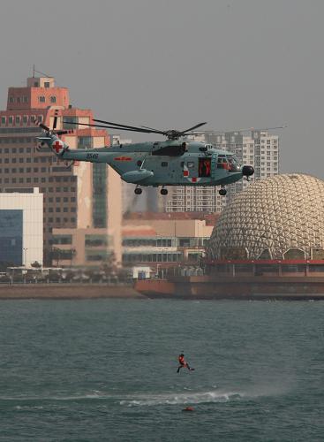 China completes marine medical rescue exercise