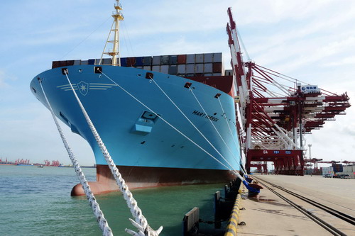 <EM>Mary Maersk</EM> maiden voyage reaches Qingdao Port