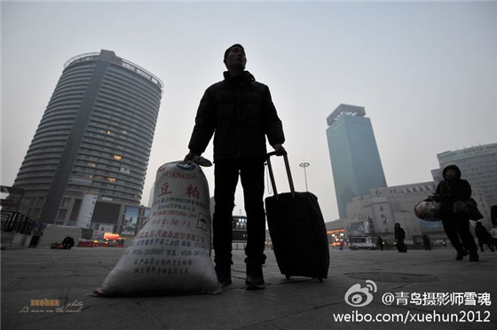 'Chunyun' at Qingdao Railway Station