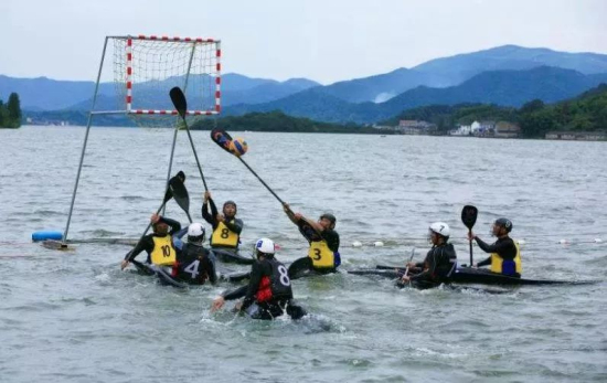 Enjoy water sports at Moon Lake Sculpture Park