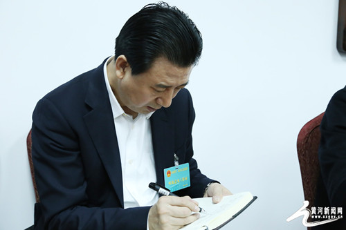 Attendees at Shanxi two sessions