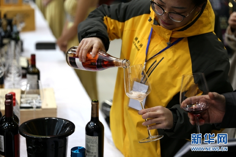 Global wines on show in Taiyuan