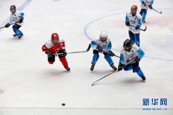 Liaoning Youth Hockey School League opens in Shenyang