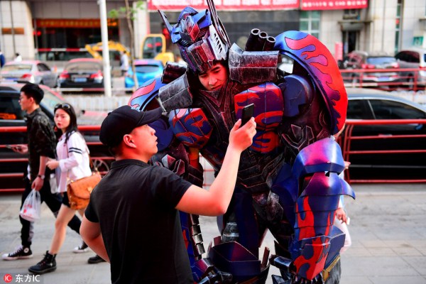 Cartoon fan turns passion into profit