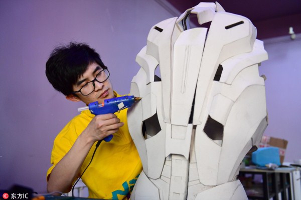 Cartoon fan turns passion into profit