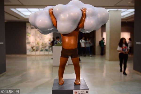 Graduates display their creative side in Shenyang