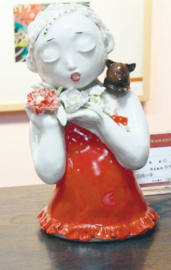Student art exhibition opens in Shenyang