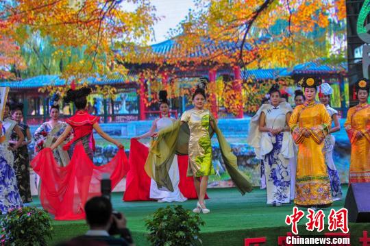 Intl fashion festival opens in Shenyang