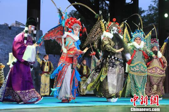 Peking Opera staged in Shenyang