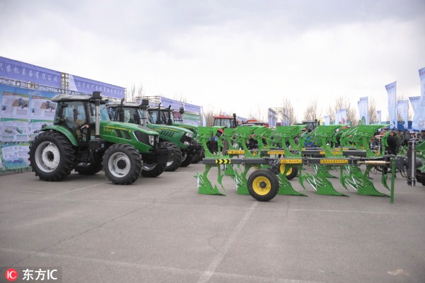 Agricultural machinery fair held in Shenyang